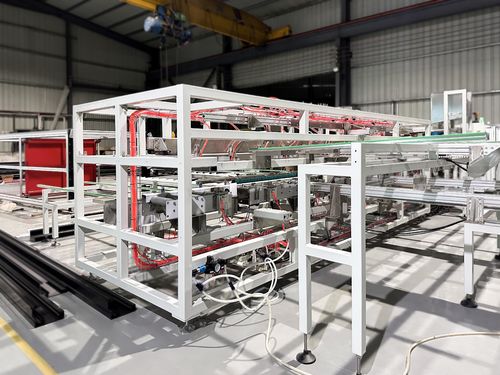 Latest company news about Przyszłość montażu profilów aluminiowych: Linia montażu profilów aluminiowych przez GUANGZHOU YH PIONEER INTELLIGENT CO., LTD.